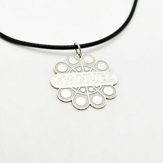Colgante Botón Charro Personalizado en plata con tu nombre o de tu ciudad, pueblo, fecha cordón cuero