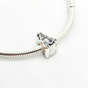 Abalorio Virgen del Socorro Vitigudino para Pulsera Pandora