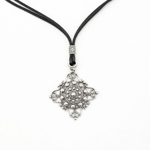 Colgante-boton-charro-con-ornamentos-celtas-Unisex-S1262-4