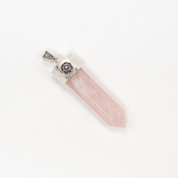 Amuleto piedra natural y botón charro