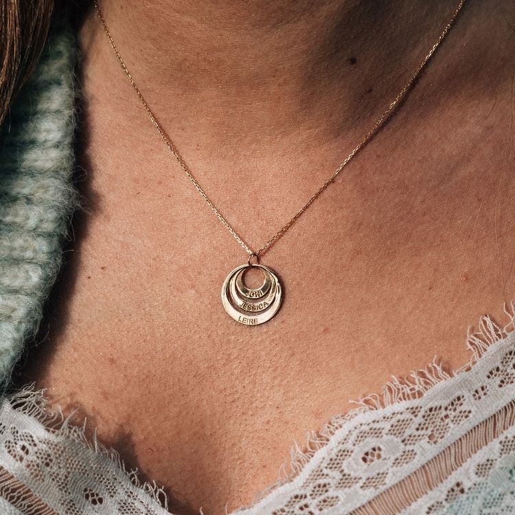 Gargantilla con tres círculos personalizable - Imagen 2