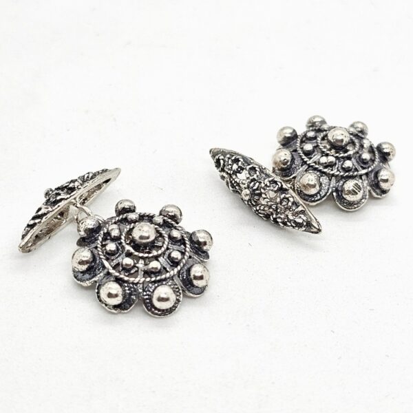 Gemelos Botón Charro Mediano