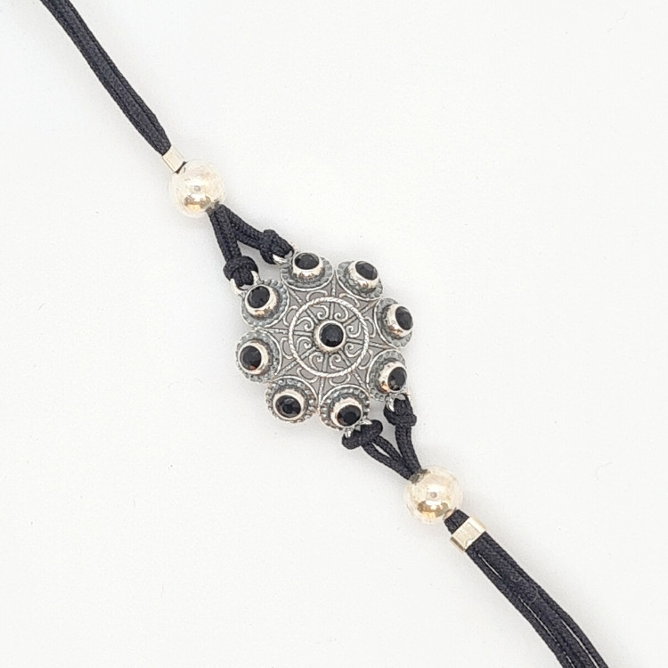 Pulsera botón charro con cristales e hilo de color - Imagen 12