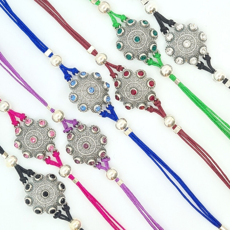 Pulsera botón charro con cristales e hilo de color - Imagen 5