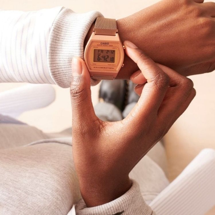 Reloj Casio color cobre - Imagen 5