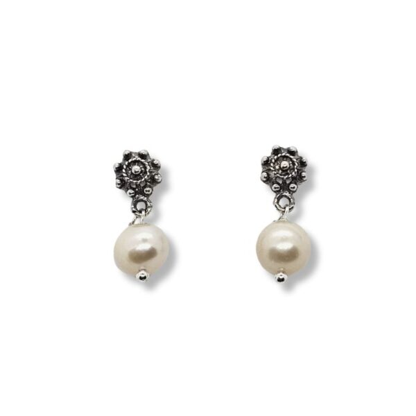 Pendientes Botón Charro Perla Colgando