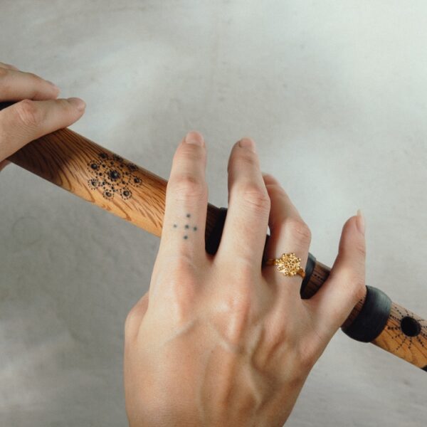 Anillo charro oro botón clásico mediano de Salamanca Flauta Charra Gaita